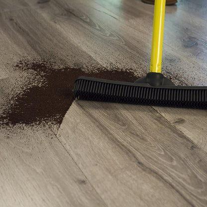 SweepPro gumena metla za čišćenje